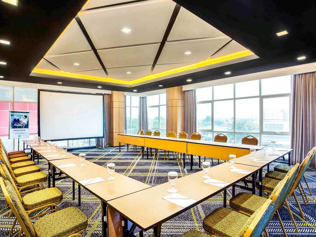 Hotel Ibis Styles Bekasi Jatibening Zařízení fotografie