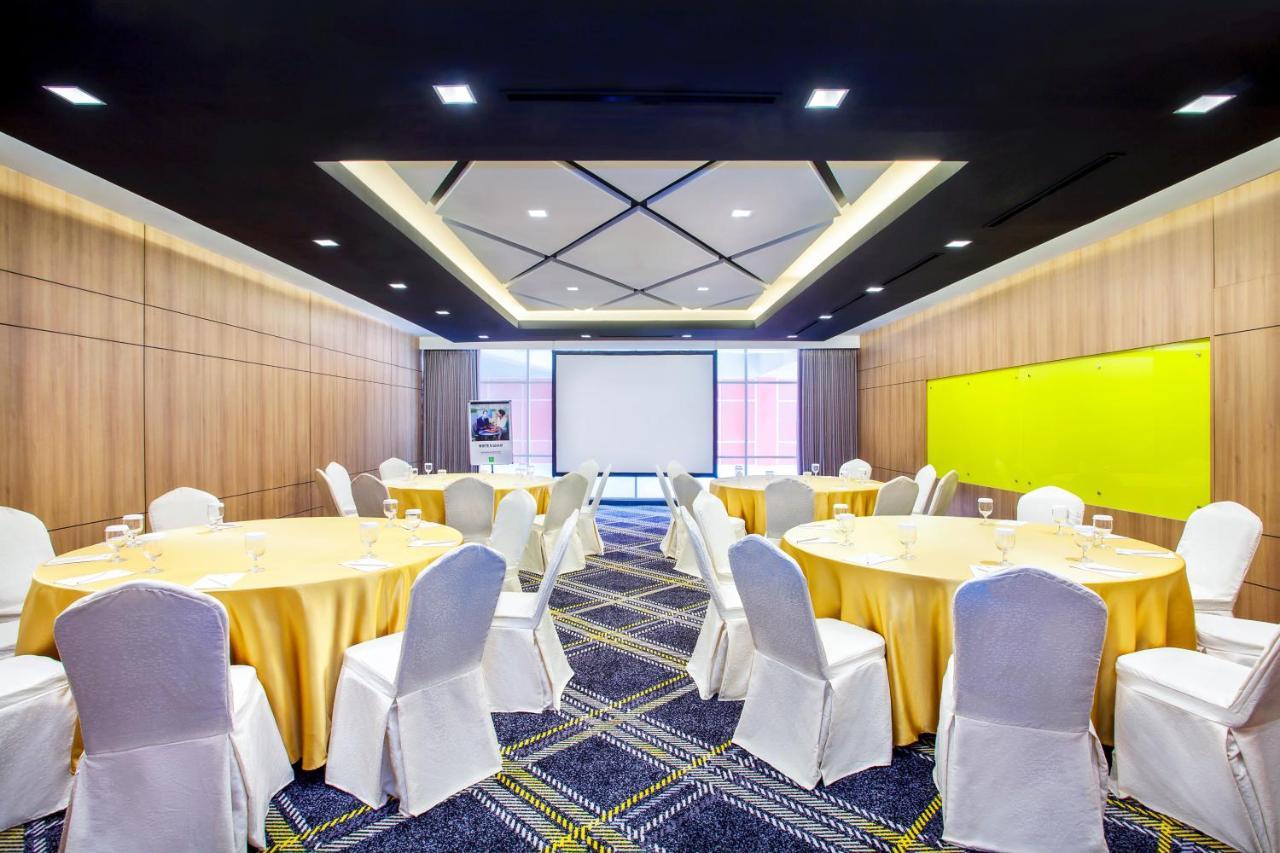 Hotel Ibis Styles Bekasi Jatibening Exteriér fotografie