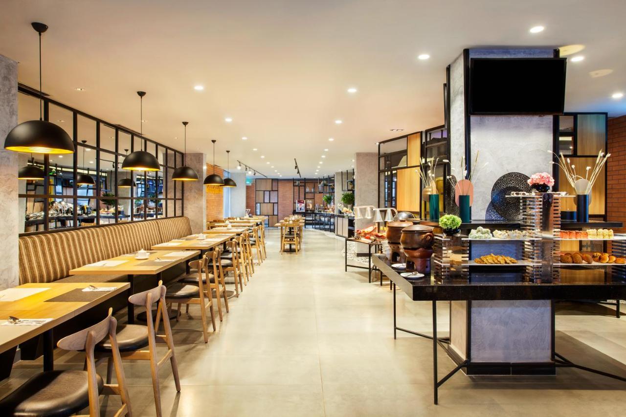 Hotel Ibis Styles Bekasi Jatibening Exteriér fotografie