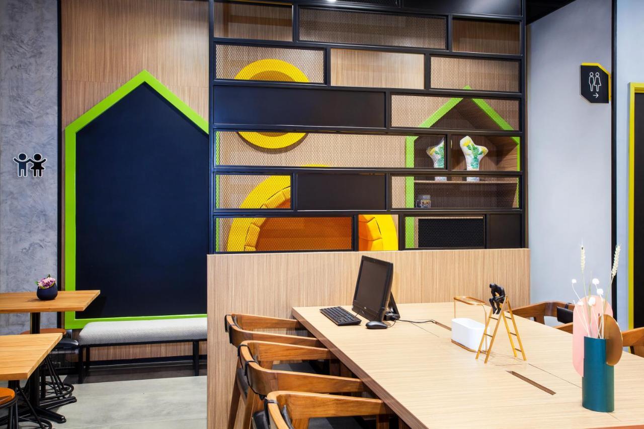 Hotel Ibis Styles Bekasi Jatibening Exteriér fotografie