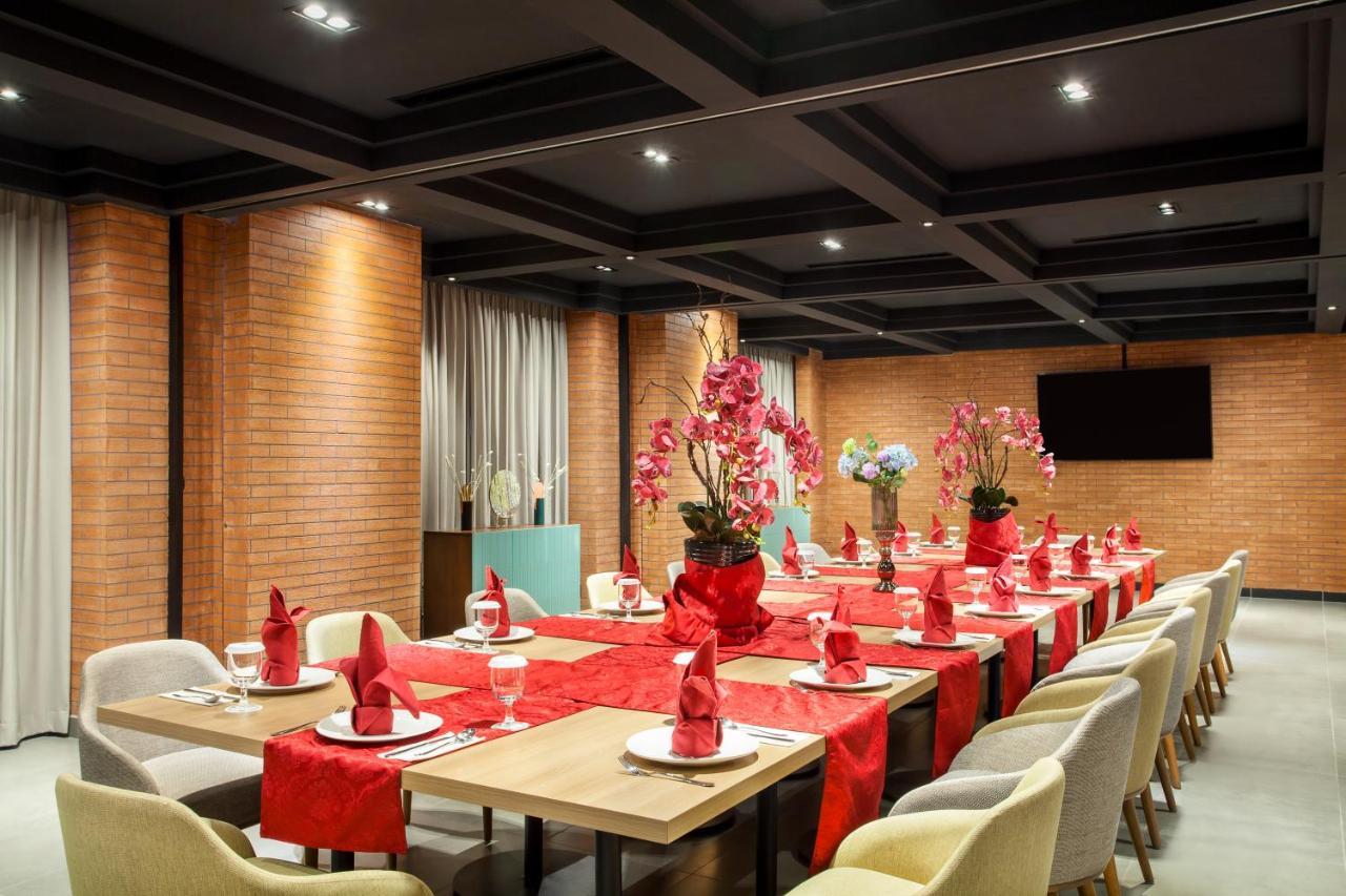 Hotel Ibis Styles Bekasi Jatibening Exteriér fotografie